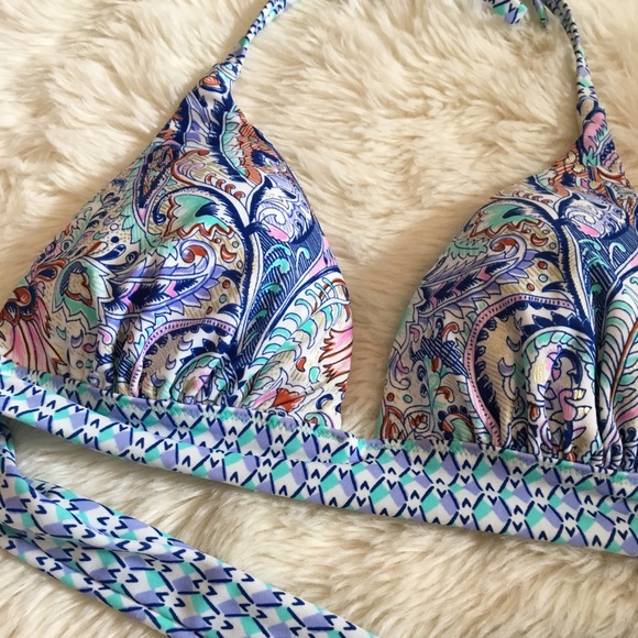 Bikini Top - Picture 2 of 4